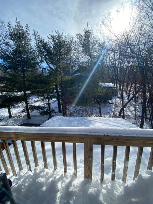 Ambiance - King Bed Cabin, Jetted-Tub & Fireplace Tobyhanna Esterno foto