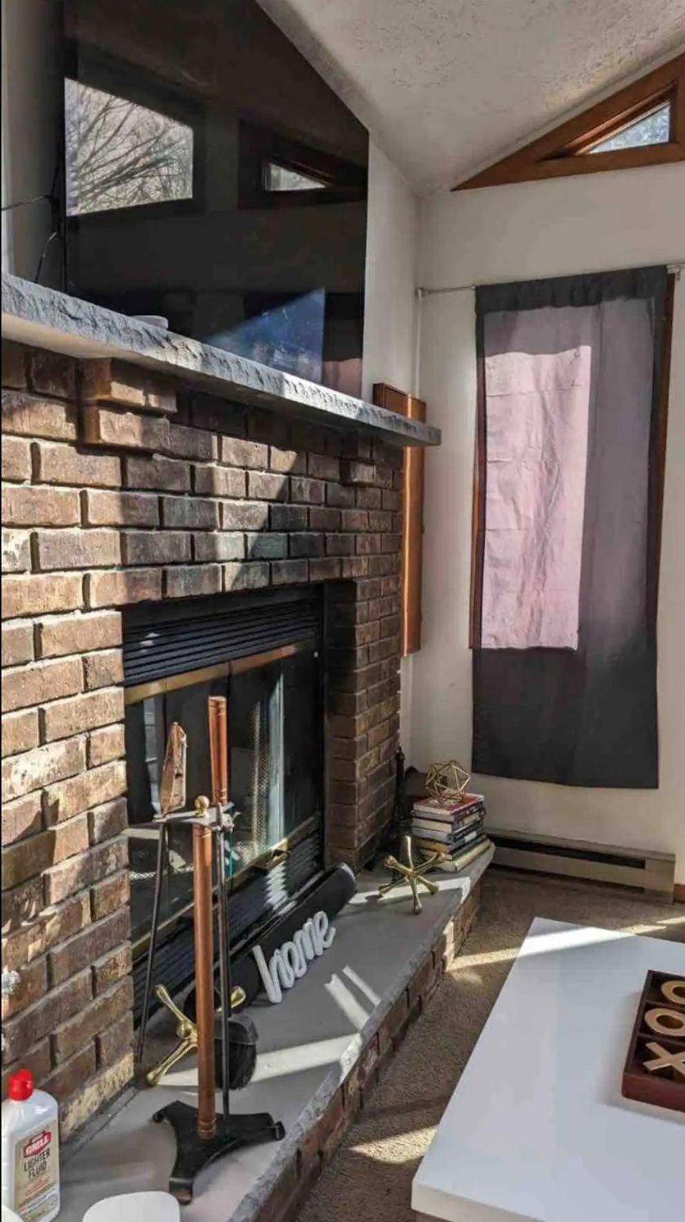 Ambiance - King Bed Cabin, Jetted-Tub & Fireplace Tobyhanna Esterno foto